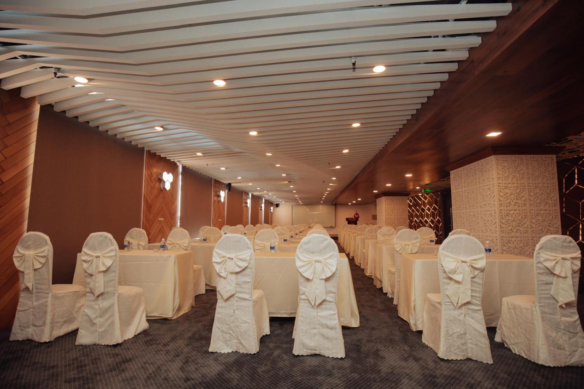 โรงแรมดานาซิตี้ ดานัง ภายนอก รูปภาพ